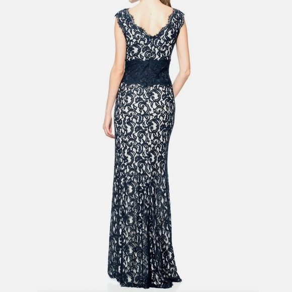 Tadashi Shoji Navy Sleeveless V Neck Lace Gown - Picture 2 of 9